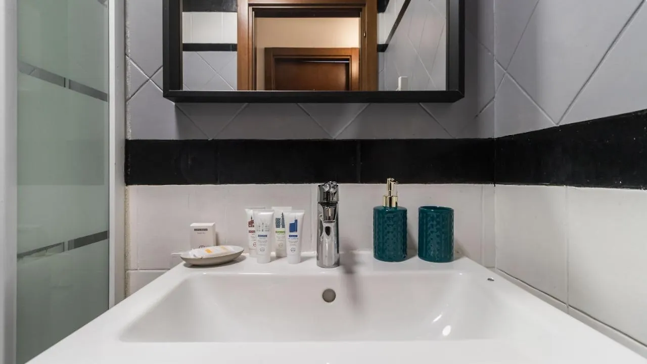 Binda 10 - Ms 2 Nt Apartment Milan